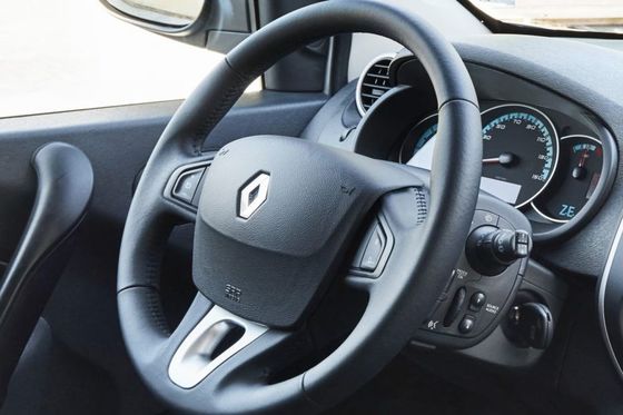 Renault Kangoo'da en iyi fiyata ve Özellikler, Kilometre, koltuk ve motor performansı açısından konforlu 2 Kişilik Van