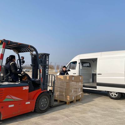 73.6kWh Elektrikli Mini Kargo Vanı 110km/H Elektrikli Dondurucu Van 288km Maks Menzil