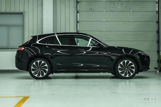 AITO M5 4 Tekerlekten Çekişli Elektrikli Arabalar Sol El 210km / s Yetişkinler İçin