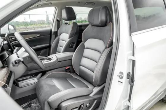 Otomobil EV Küçük Araba Skyworth EV6 FF Düzen Sürücü 5 Kişilik Araba SUV 150km/h