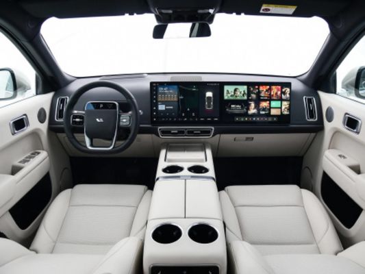 42.8kWh Pil 6 Koltuklu Elektrikli SUV