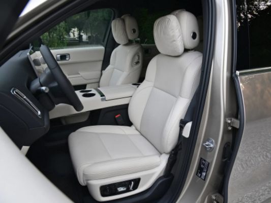 42.8kWh Pil 6 Koltuklu Elektrikli SUV