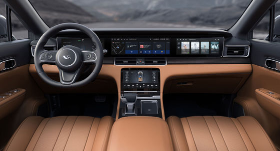 220km/h Plug In Hybrid SUV 700Km Menzil Dört Ekran Altı Kişilik Elektrikli Araba