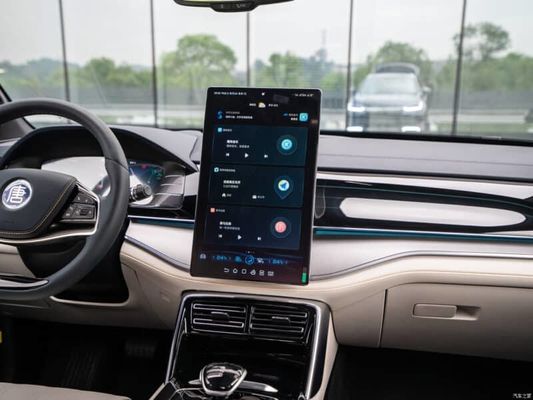 730Km Menzilli Tamamen Elektrikli Arabalar