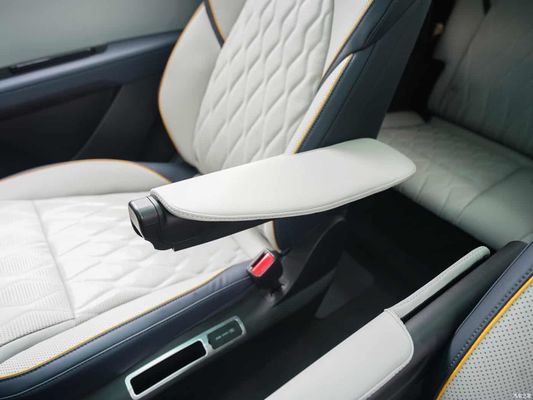 730Km Menzilli Tamamen Elektrikli Arabalar