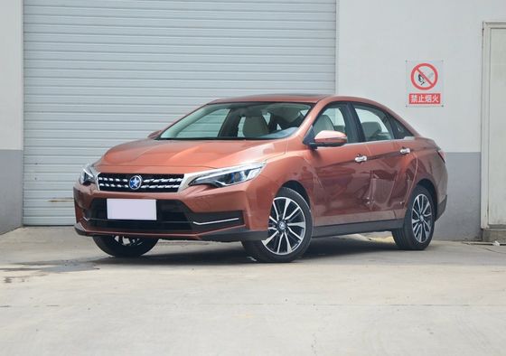 Dongfeng Nissan Venucia D60 EV 2500mm - 3000mm Dingil Mesafesi Soldan Direksiyonlu Araba