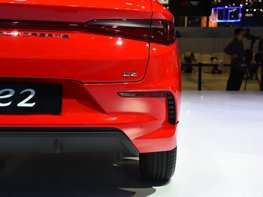 Yeni Enerji Byd E2 Elektrikli Araba