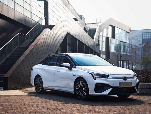 GAC Aion S Orta Elektrikli Arabalar Tek E Motorlu 135kW Lüks Sedan Araba