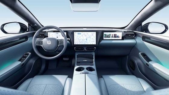 Leapmotor C01 Yüksek Performanslı Elektrikli Arabalar EV 180km/s 2930mm Dingil Mesafesi