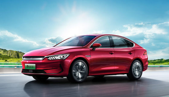 400km Orta Ölçekli Elektrikli Arabalar