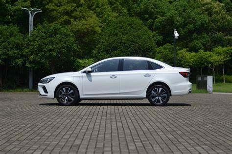 Feifan Marvel ER6 Uzun Menzilli EV Arabaları FWD 4 Tekerlekli Otomatik Yüksek Hızlı SUV