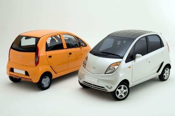 Nano Mini EV Arabalar Elektrikli Araç Düşük Hız 100km / s 305km Menzil