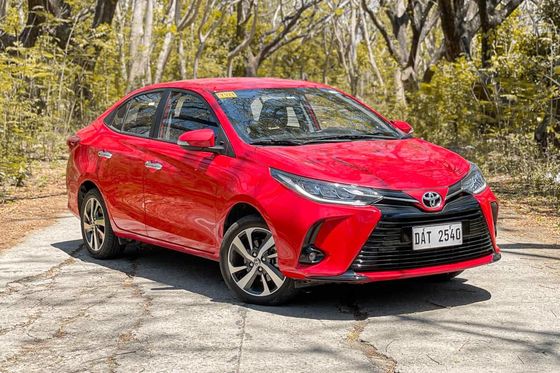 Toyota Vios Orta Elektrikli Arabalar 190km/H Maksimum Hız FWD 5 Kişilik Sedan