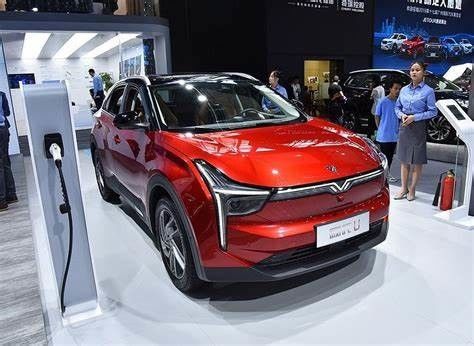 Neta U Pro Zhi 400 Küçük Elektrikli SUV Arabalar FWD Yeni Enerji Mini EV Araba 150km/s