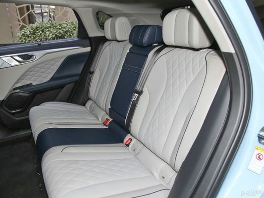 GreatWall Wey Moka PHEV Elektrikli Araba 157kw Maksimum Güç EV Elektrikli Araç