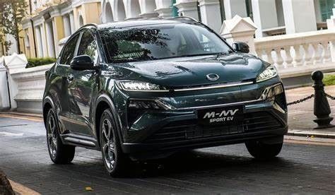 272Hp Saf EV Araba SUV Honda 4 Tekerlekli Otomatik Elektrikli Araba 480km NEDC