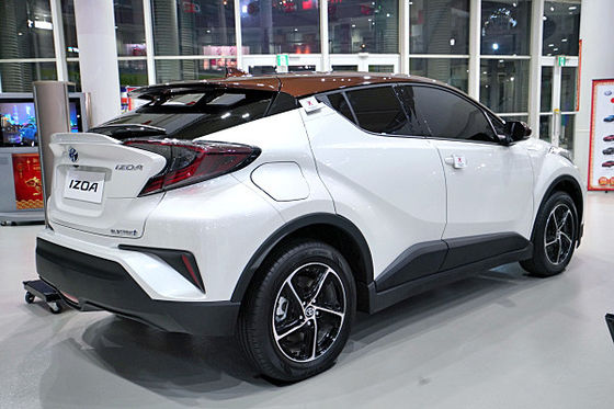 Toyota Izoa Saf Elektrikli Arabalar Nedc 400km EV Arabalar SUV 54.3kwh 150kw 300nm 204HP