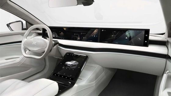 ZHIJI L7 Yüksek Performanslı Elektrikli Arabalar 615km Yeni Enerji Elektrikli Araçlar