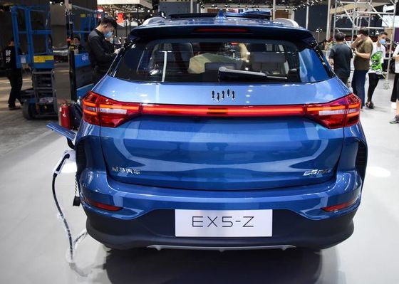 Yetişkin Büyük Elektrikli Arabalar Weima EX5 Saf EV Elektrikli Araçlar 160km/s 403km Menzil