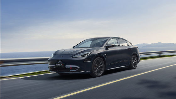 ARCFOX S Küçük Elektrikli SUV Arabalar 500km Menzil FWD Soldan Direksiyonlu Araba