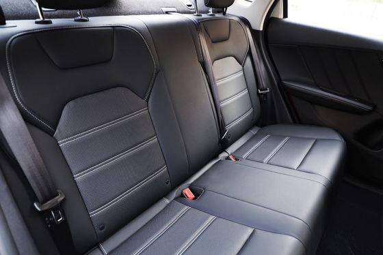 Üçlü Lityum Pil BYD E3 Elektrikli Araba 130km/Sa Menzil 401km FWD Elektrikli Araba