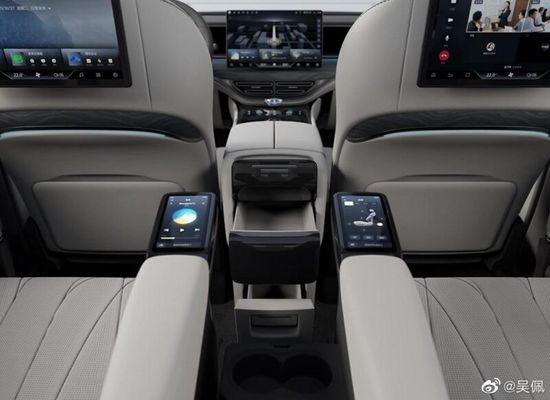 Denza D9 MPV EV Araba 571nm lityum Demir Pil 4WD Elektrikli SUV 180km/s