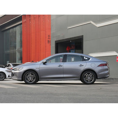 130km/s İkinci El Elektrikli Arabalar BYD Qin Plus 400 Seyahat Fonu EV Elektrikli Araçlar