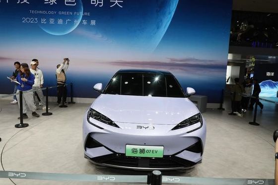 Yakışıklı Saf Elektrikli BYD Sea Lion 07 EV Araç Blade Bataryasıyla Yeni Enerji Aracı