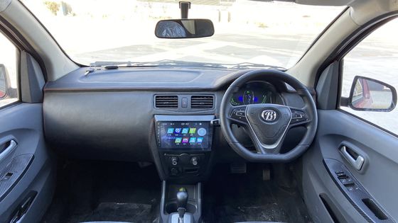 5 kişilik 4 kapılı RHD Elektrikli Araba 2023 Yeni Enerji Arabası Blaval Farklı Aralık