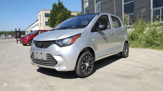 5 kişilik 4 kapılı RHD Elektrikli Araba 2023 Yeni Enerji Arabası Blaval Farklı Aralık