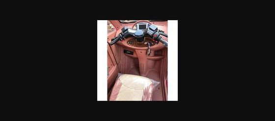 Üç Tekerlekli Tam Kapalı Karbinli 1200W Motorlu 3 Koltuklu Yolcu Elektrikli Üçteker