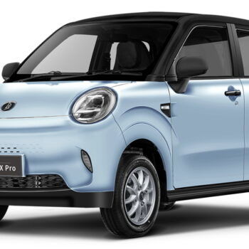 Lingbao Box EV Yeni Aracında Mükemmel İç Yapı, Zengin Konfigurasyon ve Moda Tasarımı