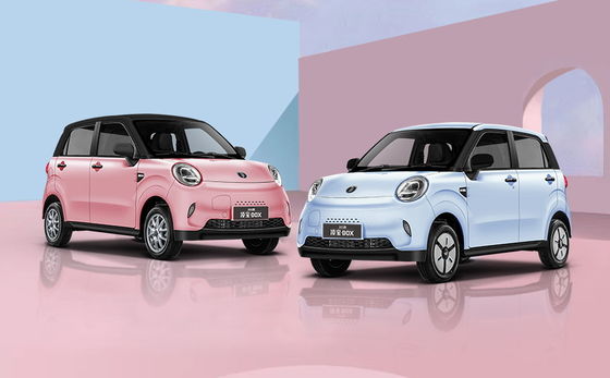 Lingbao Box EV Yeni Aracında Mükemmel İç Yapı, Zengin Konfigurasyon ve Moda Tasarımı