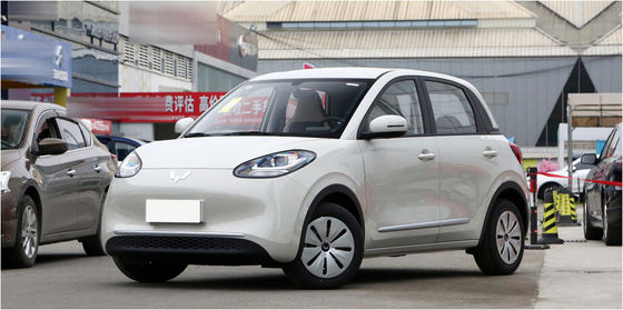 203km menzilli Lider Marka Wuling Bingo Mini EV Yüksek Hızlı Elektrikli Araç