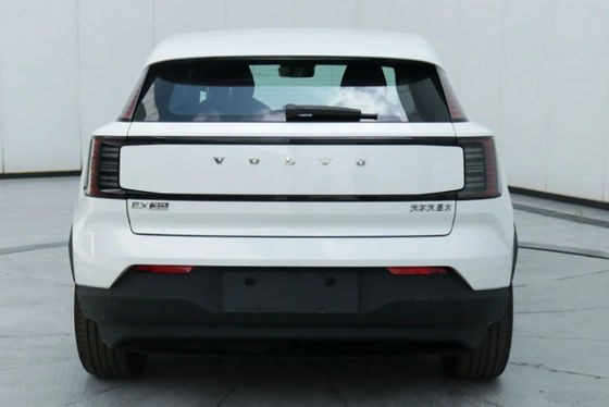 Volvo EX30'da Küçük Volvo Elektrikli SUV ve Uzun Menzilli EV