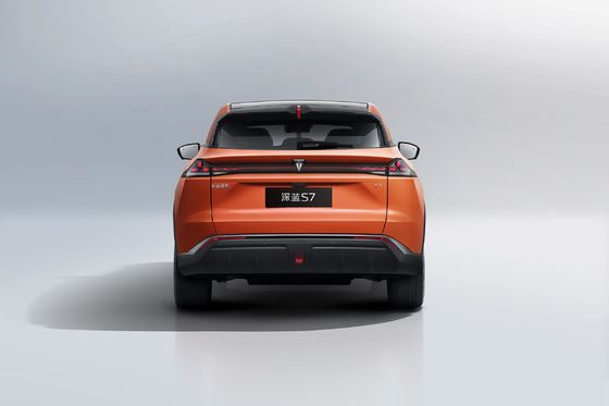 Deepal S7 2023 Sportifliğin bir karışımı Saf Elektrikli Arabalar Ve Verimlilik aralığı 520KM