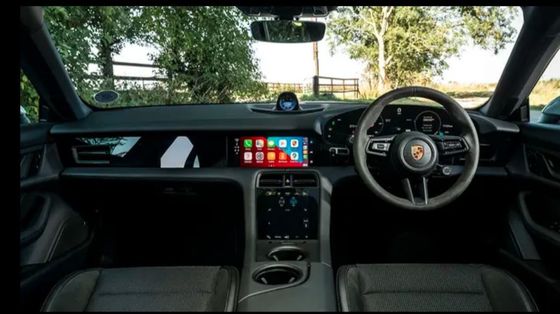 En tam hızlı elektrikli araç -Porsche Taycan cross Turismo maksimum hız 220km/h Yeni enerji arabası