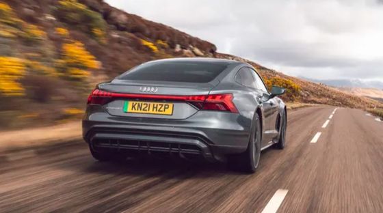 2023 Audi e-Tron GT 673hp 480km CLTC ve 93.4kwh Pil Kapasitesi ile En Son Dört Kapılı Elektrikli Araba