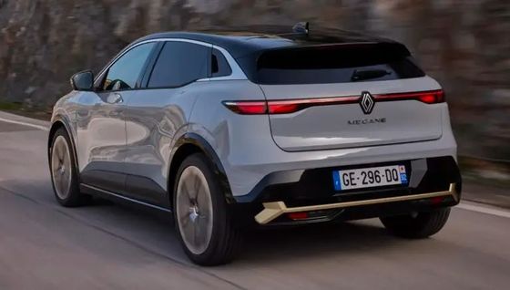 Uzun süreli test sürüşü Renault Megane E-Tech Bataryası kapasitesi 40/60kWh, yaklaşık 158/208 mil menzil