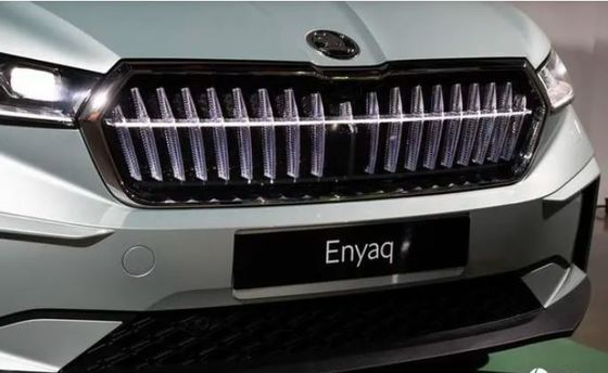 Skoda Enyaq iv80 82kWh pilli tek motorlu, arka tekerlekten çekişli elektrikli otomobilde yeteri kadar rahat sürüş ve övgüye değer hızlı