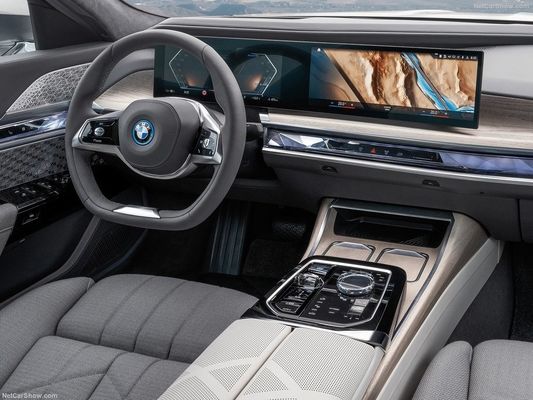 Yeni enerji aracı BMW i7 2023 xDrive60L lüks spor araba koltukları yetişkin elektrikli araçlar