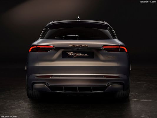 Maserati Gran Turismo Folgore'da 450 menzil ve maksimum hız 325 km/s ile saf elektrikli yeni enerji arabası