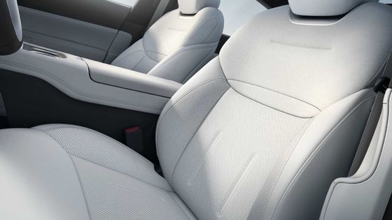 Xpeng G6 Elektrikli Araç Orta Boyutlu Crossover SUV EV Elektrikli Araba Uzun Menzilli 580km 0.32h ile