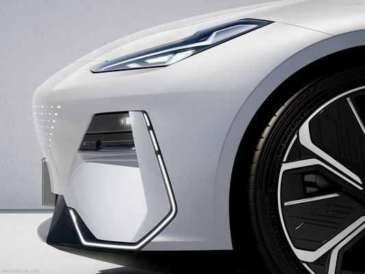 Geely Galaxy E8 Ev Elektrikli Araba 2024 550Kw Max Yeni Enerji Aracı Sedan Tek Motorlu 190km/H Maksimum Hız