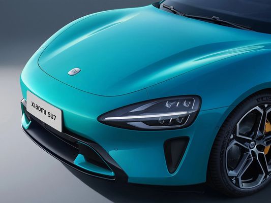 Yeni Xiaomi SU7 Sedan 475kW veya 664bhp Güç 165mph Yeni Enerji Aracı