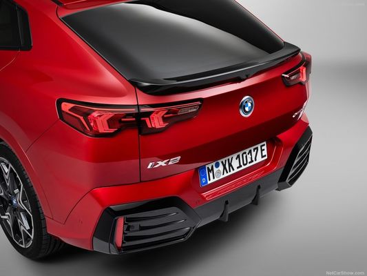 Sıcak Satış BMW IX2 için Uzun Menzilli Elektrikli Araba 2024 449Km Yüksek Hızlı Otomatik Yeni Enerji Aracı