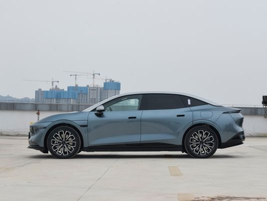 2024 Zeekr 007 Elektrikli Araba Yüksek Hızlı Yeni Enerji Aracı 770km menzil