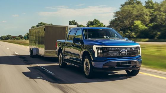 Elektrikli araba Ford F-150 Işıklama büyük menzilli ve büyük depolama alanı olan saf elektrikli pikap