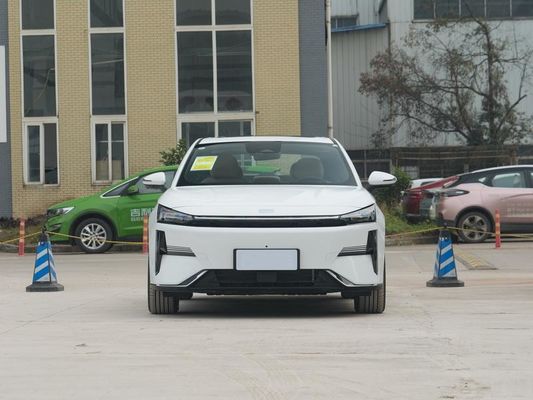 2024 Geely L6 Plug In Hibrit Elektrikli Araba 1370 km menzil