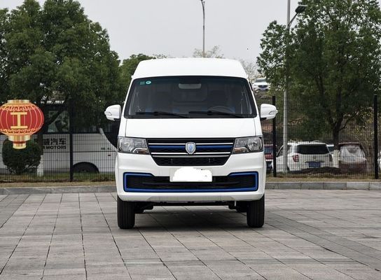 Karayolu şekli Jinbei Aile tarzı Yeni Elektrikli Van Hiace EV 220N.m ve 300km NEDC ile 80km/h'de en yüksek hızla